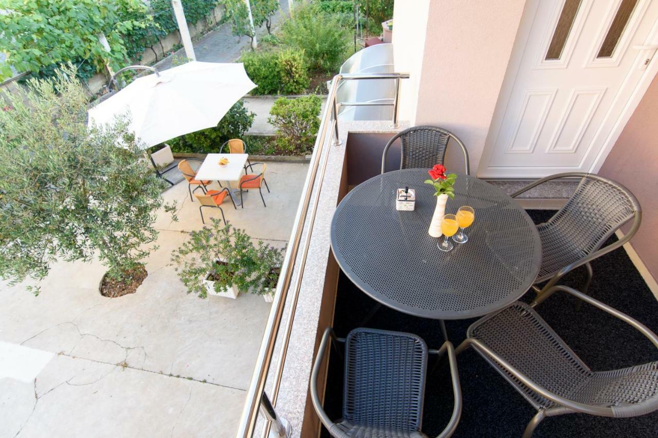 Apartment Relja Zadar Buitenkant foto
