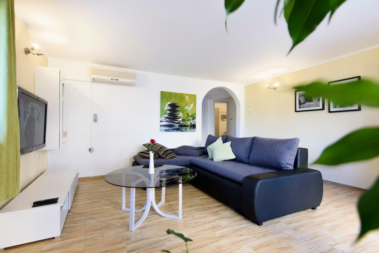 Apartment Relja Zadar Buitenkant foto